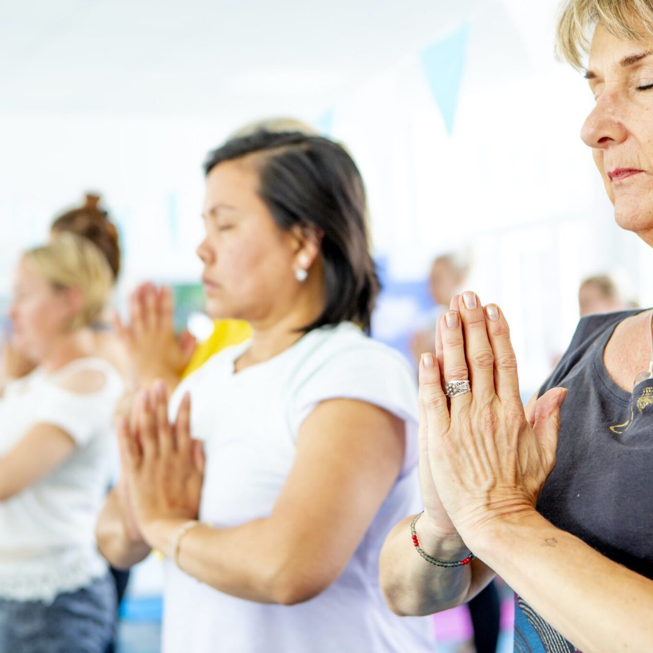 community-yoga-1 community-yoga-1